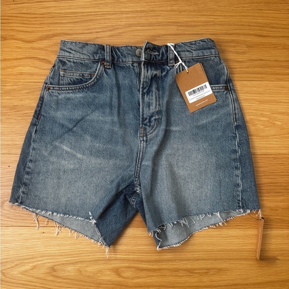 Reformation Wilder High Rise Relaxed Jean Shorts - Picture 2 of 4